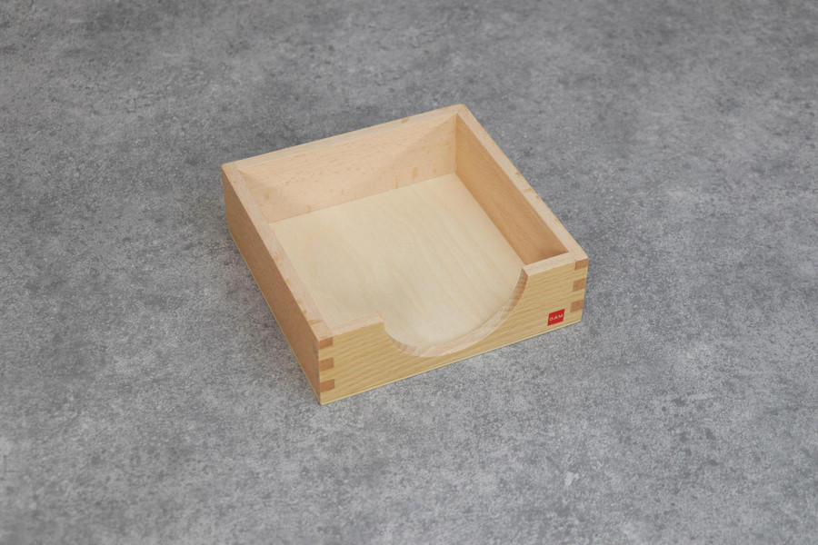 Paper Box: 14" x 14" cm