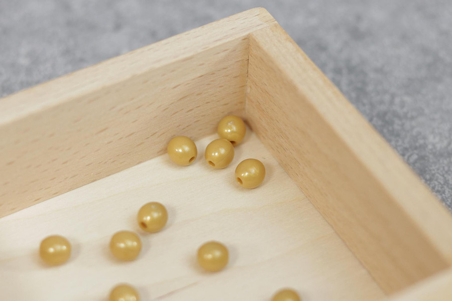 Tens Bead Box: Individual Beads Nylon