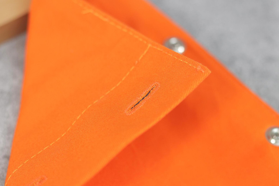 Buttoning Frame with Small Buttons