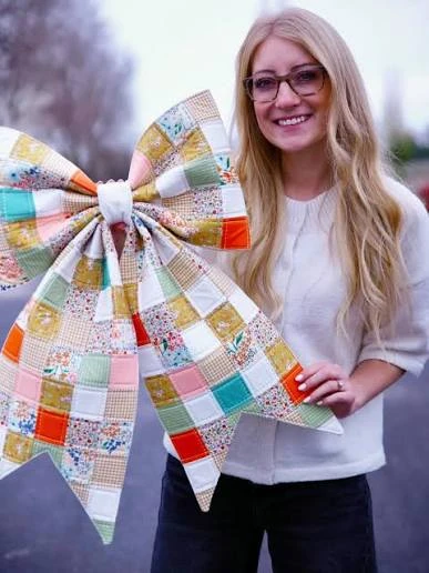 Patchwork Quilted Bow - Scrappy