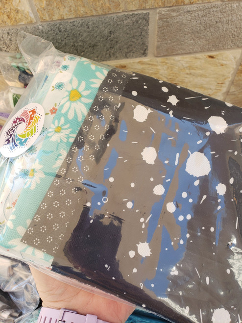 Bolt Ends - Mystery Grab Bag (14.0 - 15.5 oz)