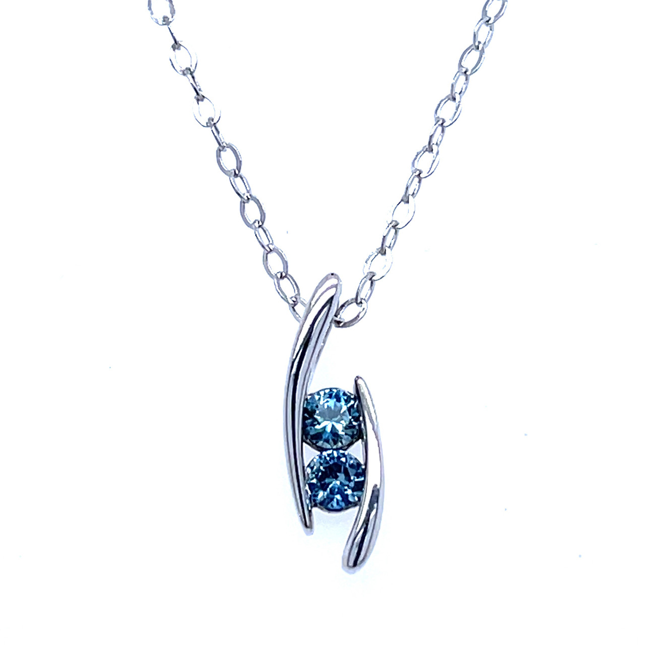 Blue sapphire sales silver necklace