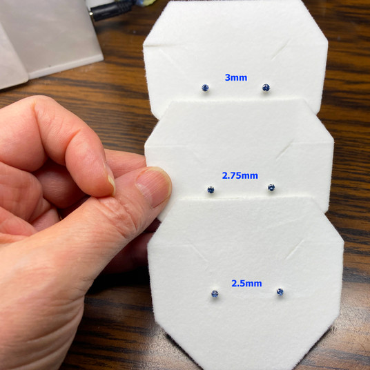 Montana Yogo sapphire round stud earrings 4 prong Montana Yogo sapphire round stud earrings 4 prong