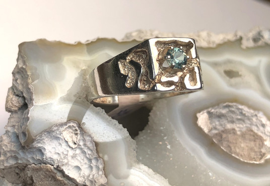 Montana Sapphire 6 Prong Men's Nugget Ring 4mm Montana Sapphire 6 Prong Men's Nugget Ring 4mm