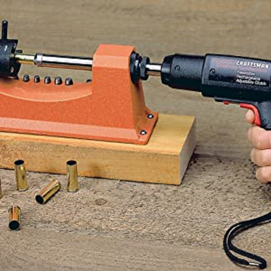 Lyman Reloading Universal Trimmer with Power Adapter and 9 Pilot Multi-Pack