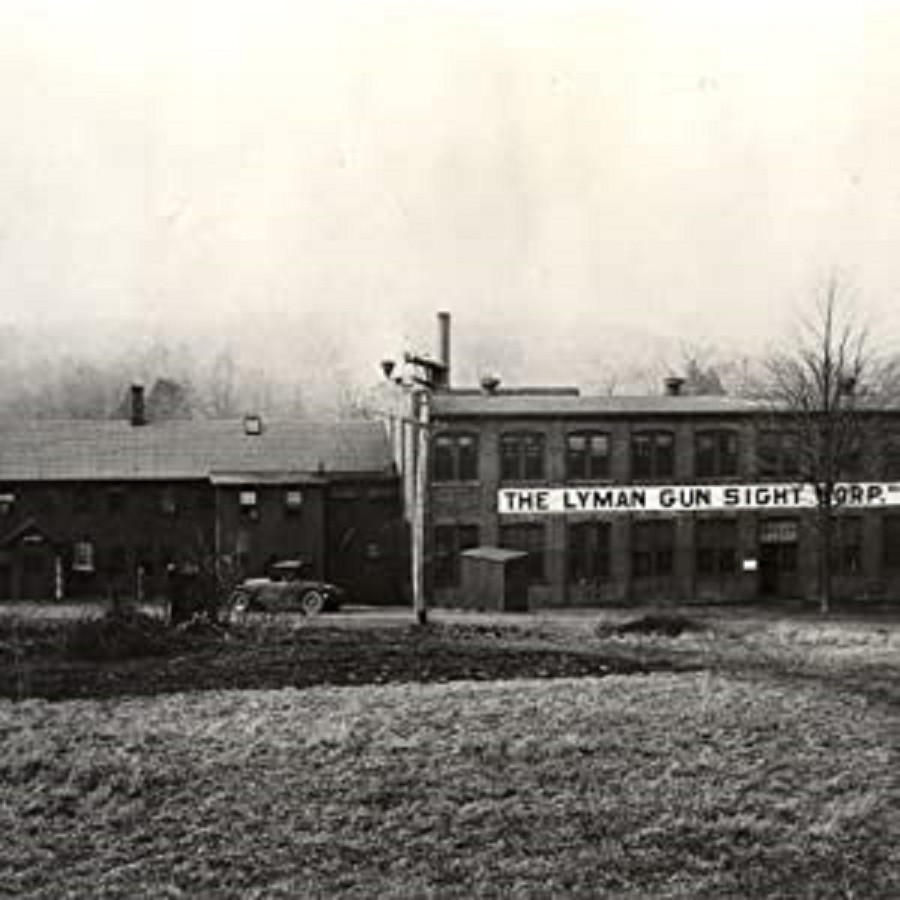 Lyman Reloading Universal Trimmer with Power Adapter and 9 Pilot Multi-Pack