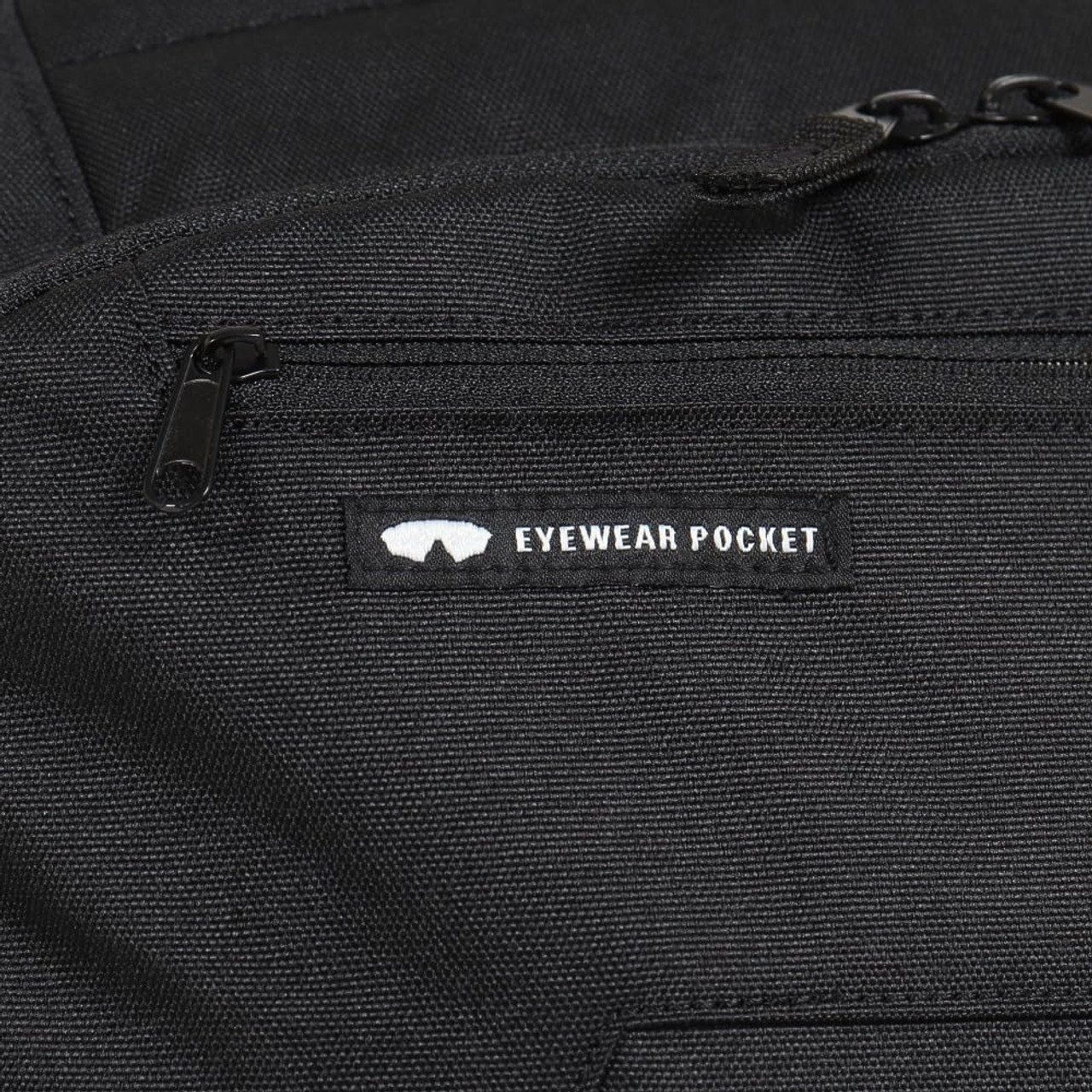 Oakley Enduro 25Lt 4.0 Blackout Backpack Water Repellent 100% Polyester Oakley Enduro 25Lt 4.0 Blackout Backpack Water Repellent 100% Polyester