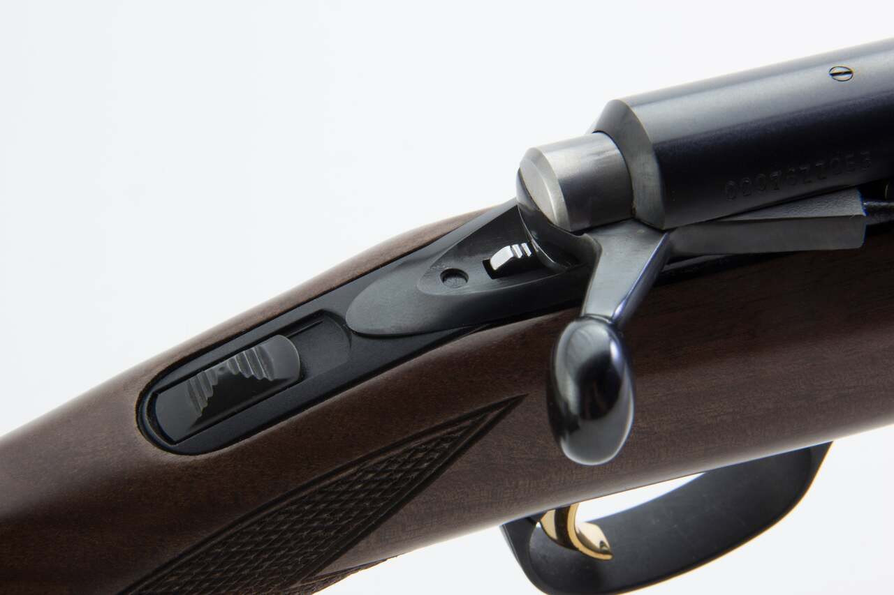 Browning T Bolt Varmint 17 HMR 10+1 22" BBL 025176270