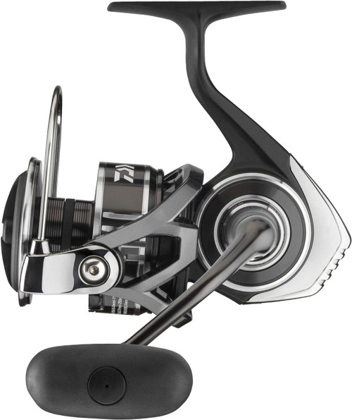 Daiwa BG MQ Spinning Reel 5.7:1, 8.3 Oz - BGMQ2500D-H