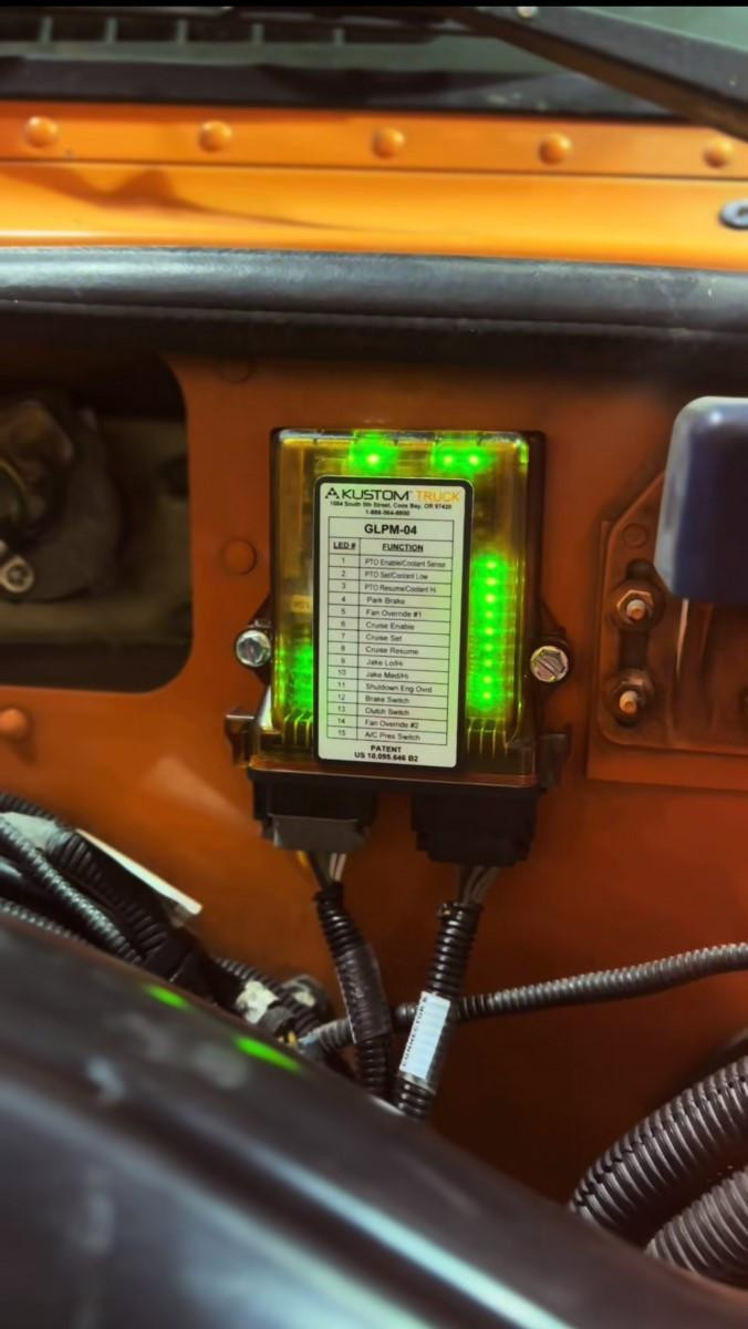 Peterbilt NAMUX2 Harness - 11 to 12 - Cummins Celect Plus with