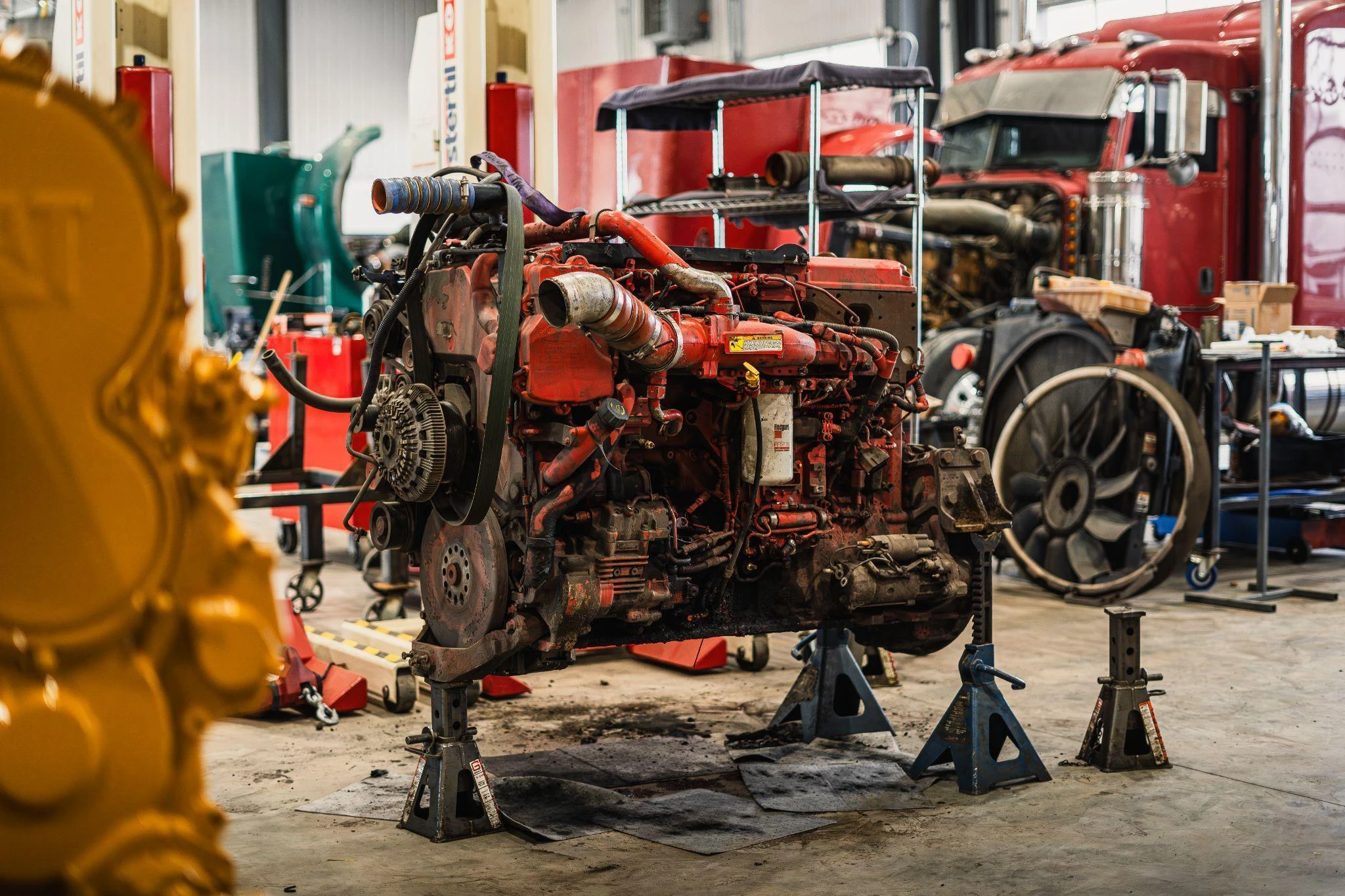 Peterbilt Cummins to Cat engine conversion