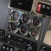 T680 YEAR 2016 STAINLESS STEEL TRIM GAUGE CLUSTER ABOVE THE RADIO