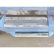 INTERNATIONAL PROSTAR YEAR 2008 STAINLESS STEEL BOTTOM REPLACEMENT STEP W/ FACTORY HARDWARE Replacement