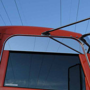 T660 YEAR 2009 4 INCH STAINLESS STEEL STRAIGHT CHOP TOP DOOR TRIM WITH CURVED WINDSHIELD