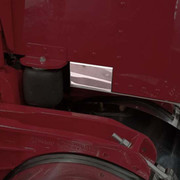 389 GLIDER YEAR 2009 SS REAR SLEEPER FILL IN PIECES