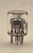 XENON FLASH LAMP 15 W SPECTRAL DISTRIBUTION 240 NM TO 2000 NM ARC SIZE 1.5 MM HIGH OUTPUT C COLLIMATING TYPE (BUILT-IN REFLECTOR) Replacement