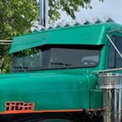 FREIGHTLINER CLASSIC XL 132 YEAR 2004 12 X 10 STAINLESS STEEL REVERSE BOWTIE VISOR Replacement