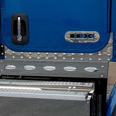 HX520 YEAR 2019 STAINLESS STEEL DIMPLED UNDER-DOOR PANELS W DUAL STACKS