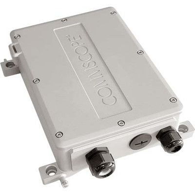 COMMSCOPE POE EXTENDER UNIVERSAL MOUNT OUTDOOR 60 WATT 1-PORT ENVIRONMENTALLY SEALED CLOSURE - IP67