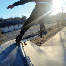 5 easy skateboard tricks (Part 1) 5 easy skateboard tricks (Part 1)