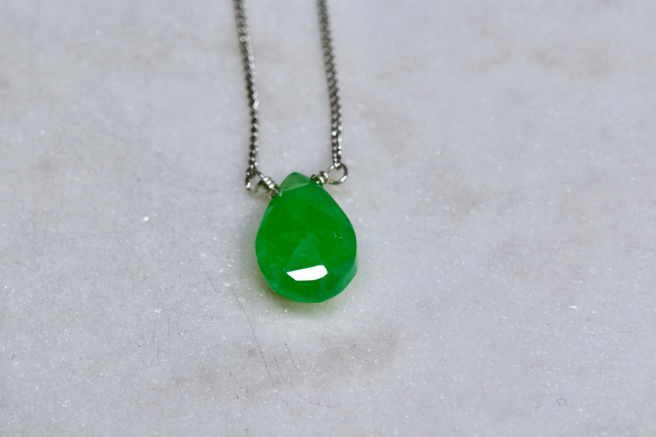 Showroom of 22k gold green stone necklace | Jewelxy - 235938