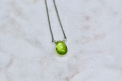 Peridot Mini Crystal Necklace – ElementalFlowCo