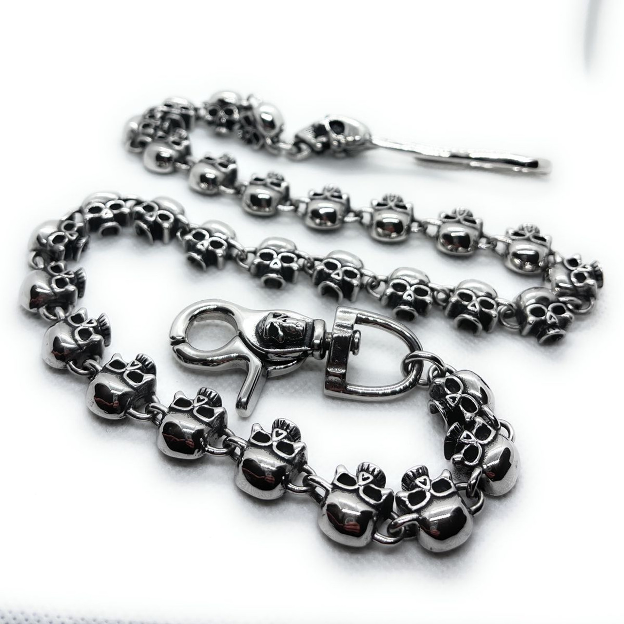 Sterling Silver Flame Wallet Chain  Silver wallet, Wallet chains, Silver  jewelry fashion