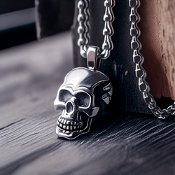 Skull Jewelry for the Fashion-Forward: How to Pair Pendants with Matching Necklaces