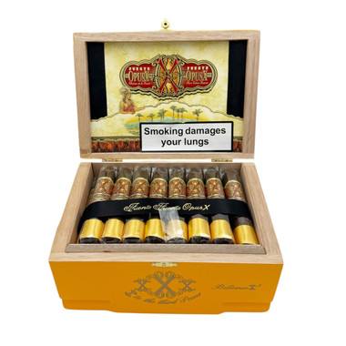 opus_x_oscuro_belicos_box_of_4