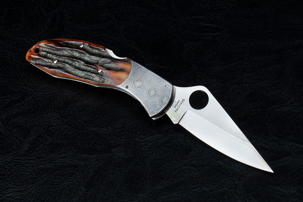 Spyderco Knives 25th Anniversary Delica C76 Mirror Polished Blade w