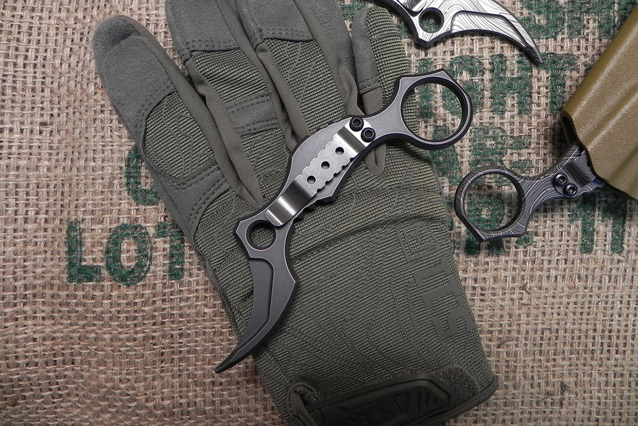 Raidops CQCT K-Reverse Edge Titanium Karambit Trainer - No Mark