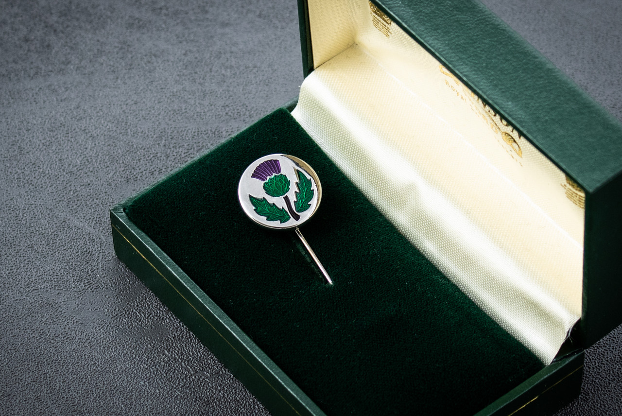 Wilkinson Sword Tie Pin w/ Scottish Thistle Pattern