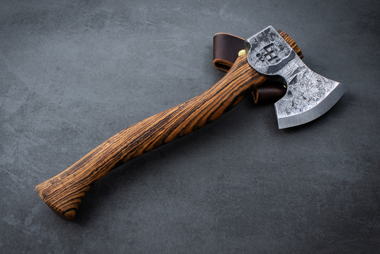 Hoffman Blacksmithing Craft Carver 13.50" Oval Bocote Handle w/ Standard End and Leather Sheath