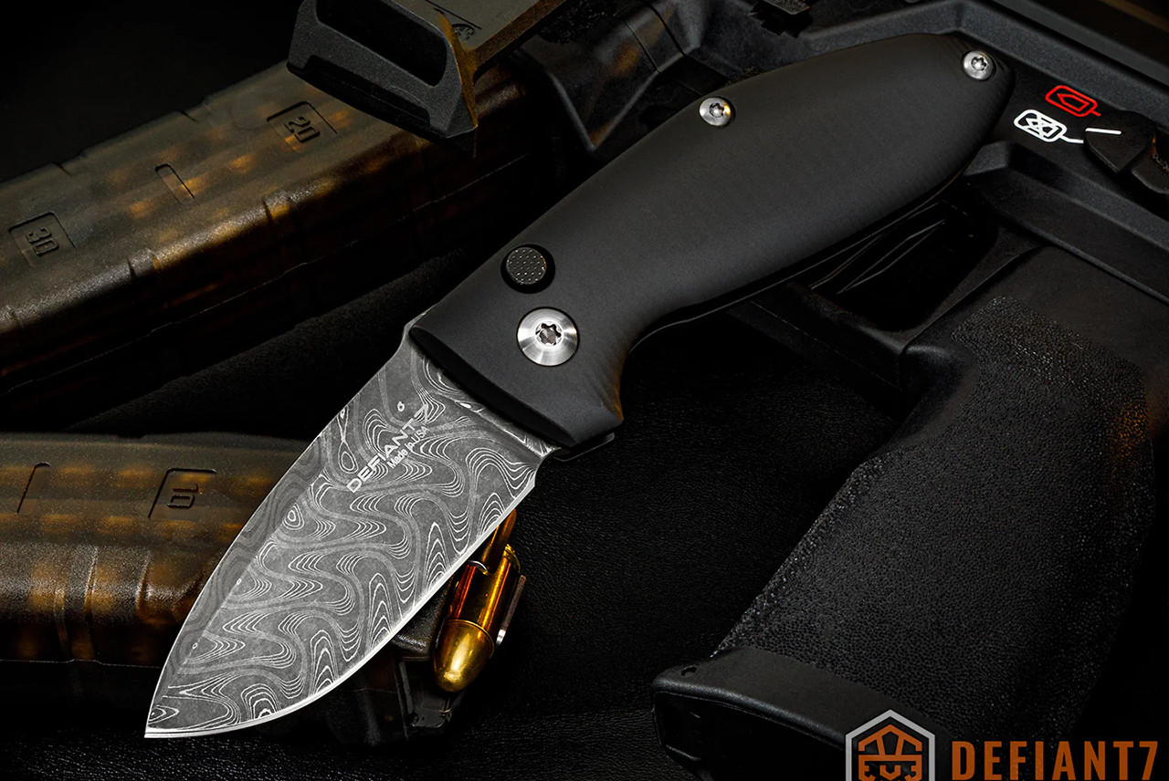 Defiant 7 Tom Krein Alpha Automatic Knife Boomerang Blade w/ Black Aluminum Handles