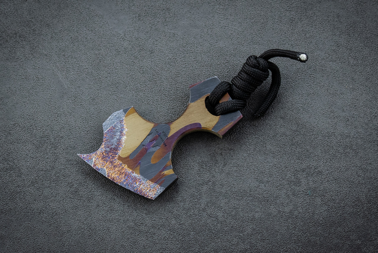Mummert Knives Rhino Grind SPUNK Neck Knife / Knuckle Midnight Camo Finish w/ Black Kydex