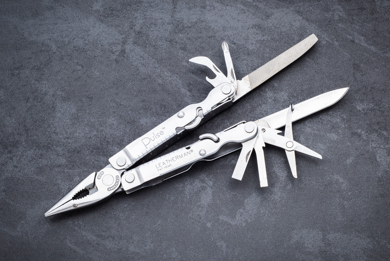 Leatherman Pulse w/ Leather Sheath