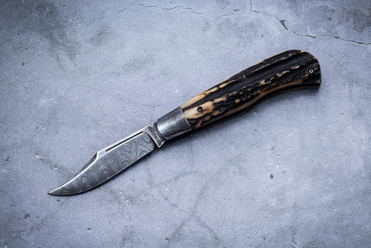 D.R. Davis Handmade Pocket Knives Trapper Slip Joint Damascus Blade w/ Sambar Stag Handle