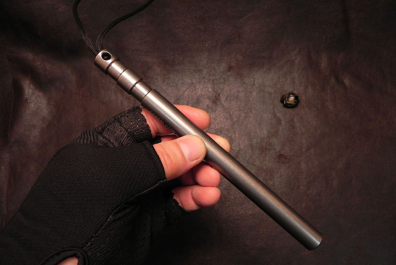 Raidops Bulldog's Swing Striker Kubotan Titanium Self Defense Tool Metallic Finish