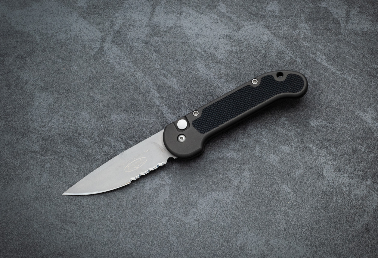 Microtech Knives L.U.D.T. Automatic Knife Bead Blast Partially Serrated Blade w/ Black Aluminum Handle - 10/96