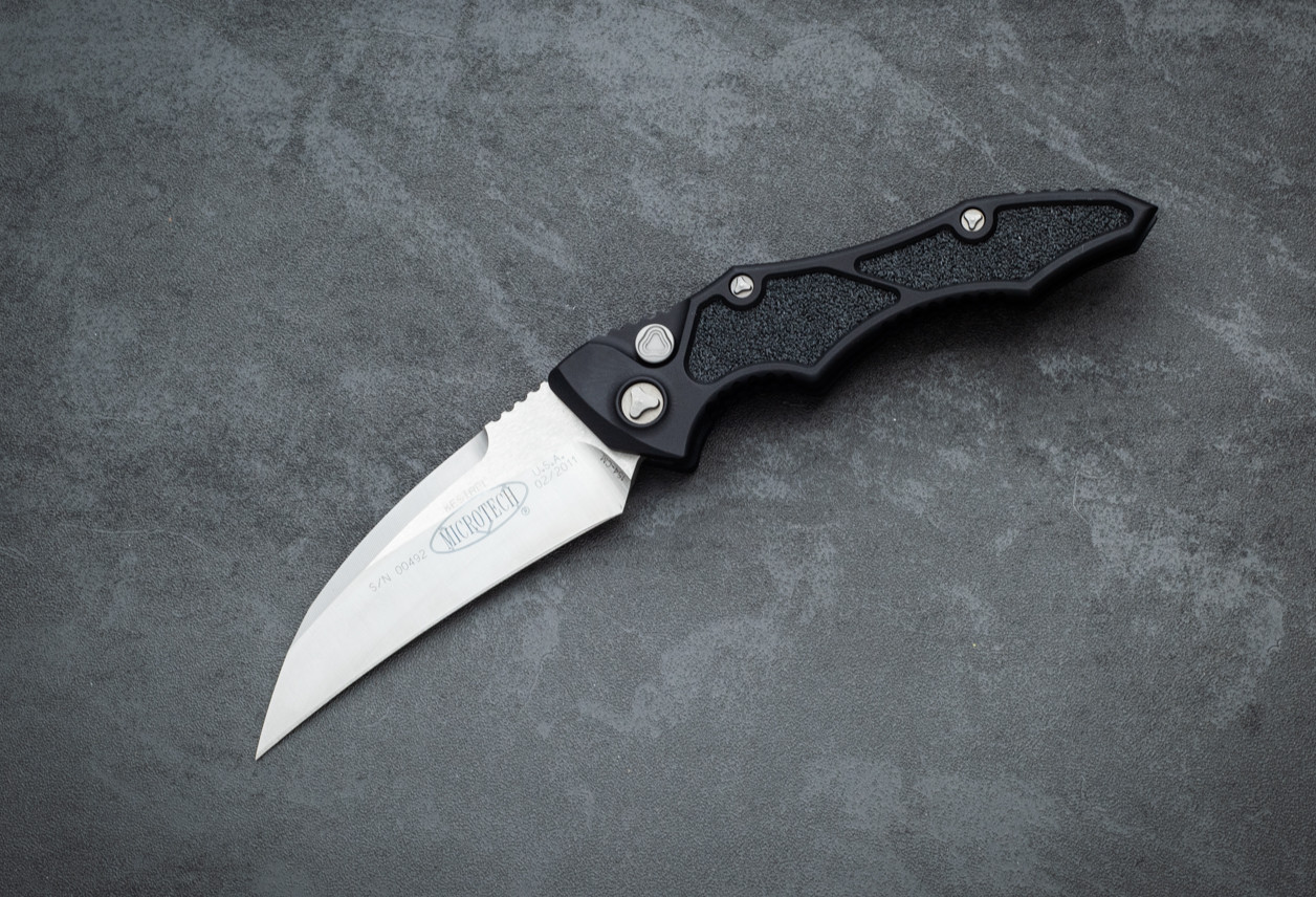 Microtech Knives Kestrel Automatic Knife Satin Blade w/ Black Aluminum Handle - 02/2011