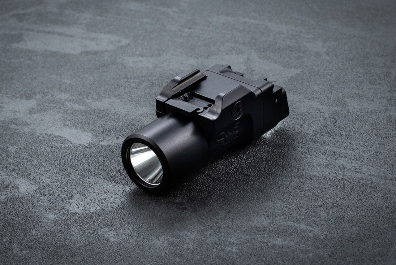 CWF Custom Flashlights PL-C Light