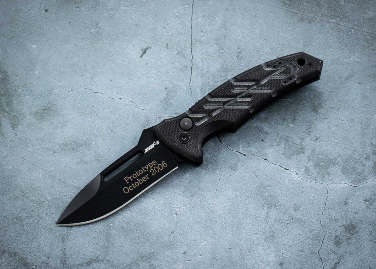 Ontario Knife Company XM-3S Prototype October 2006 Utility Automatic Knife Black Blade w/ Black G-10 Handle