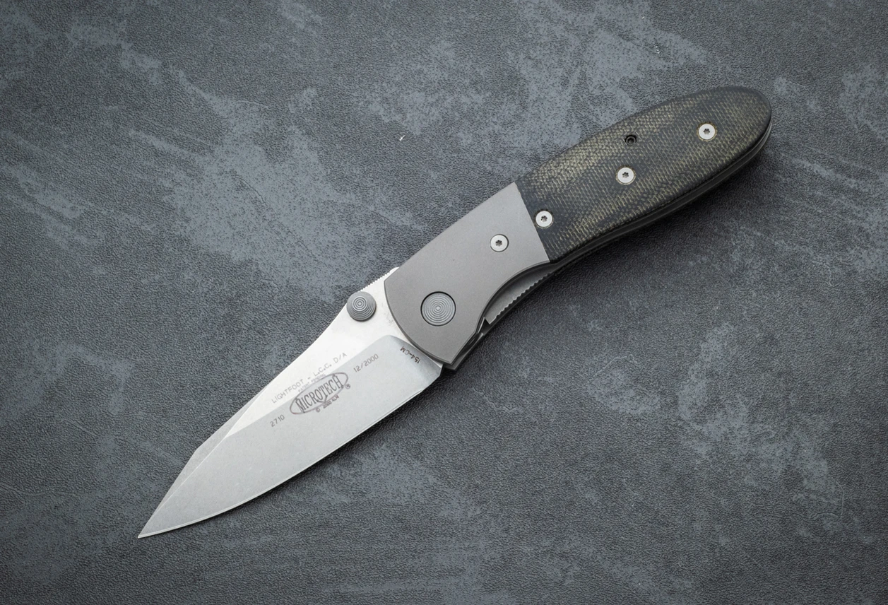 Microtech Knives Lightfoot LCC Dual Action Automatic Knife Stonewashed Blade w/ Titanium Bolsters and Green Micarta Handles - 12/2000