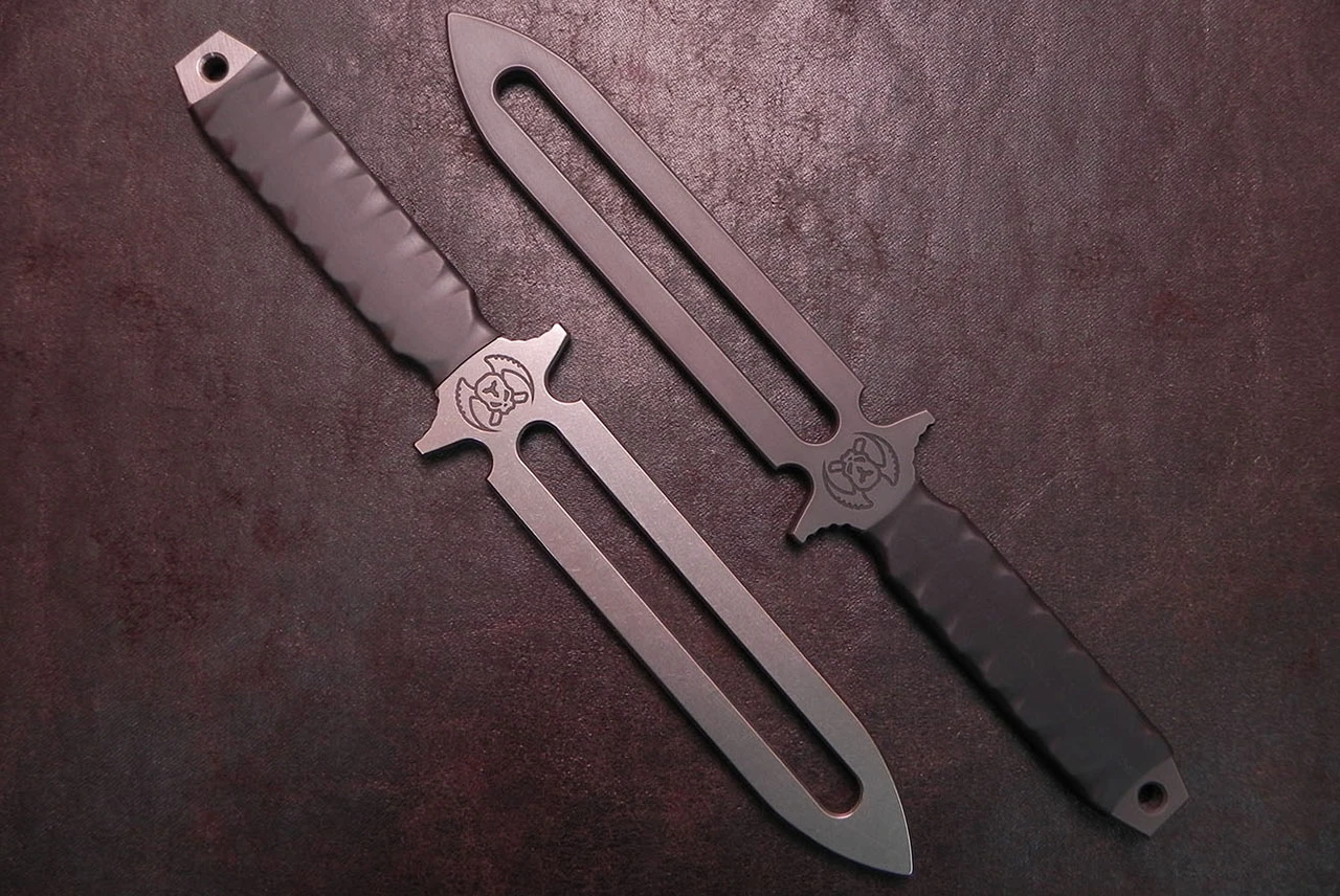 Raidops T-Dagger Highland Titanium Trainer
