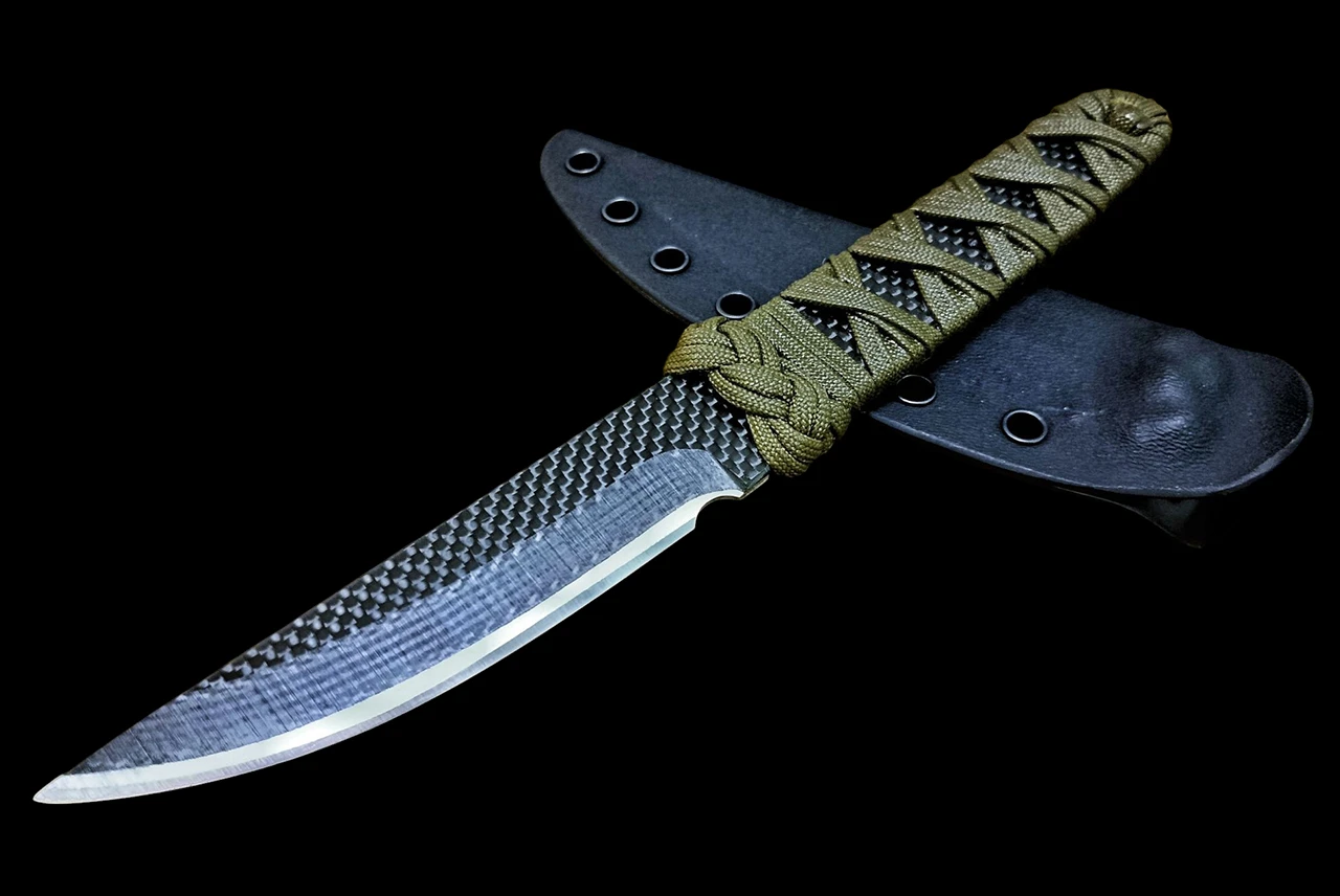 Ecos Knives Custom 9.25" Carbon Fiber Knife w/ Moss Turk Paracord Handle and Sheath