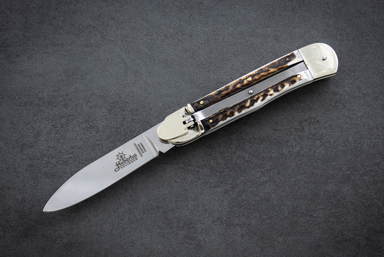 Hubertus knives Classic Large size No. 11 Lever Lock Automatic Knife Drop Point Blade w/ Stag Horn Handles - 68.111.HH.11