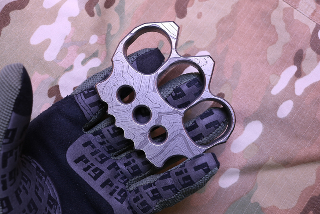 Camouflage Knuckle Duster - Camo Print Steel Knuckles - Camouflage