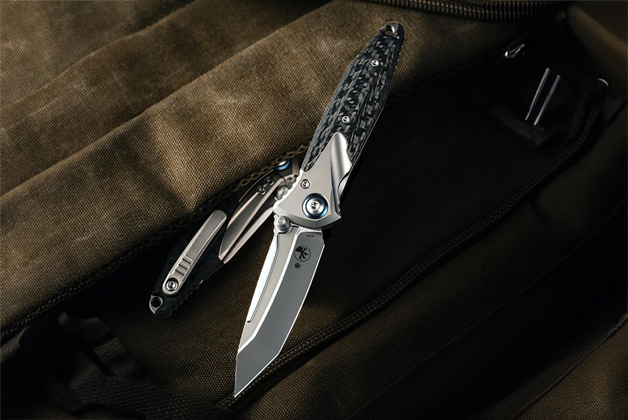 Microtech Knives Socom Bravo Mini T/E Frame Lock Knife Bead Blasted Blade w/ Blue Titanium Collar and Titanium/Carbon Fiber Handle - 261M-7CFTI