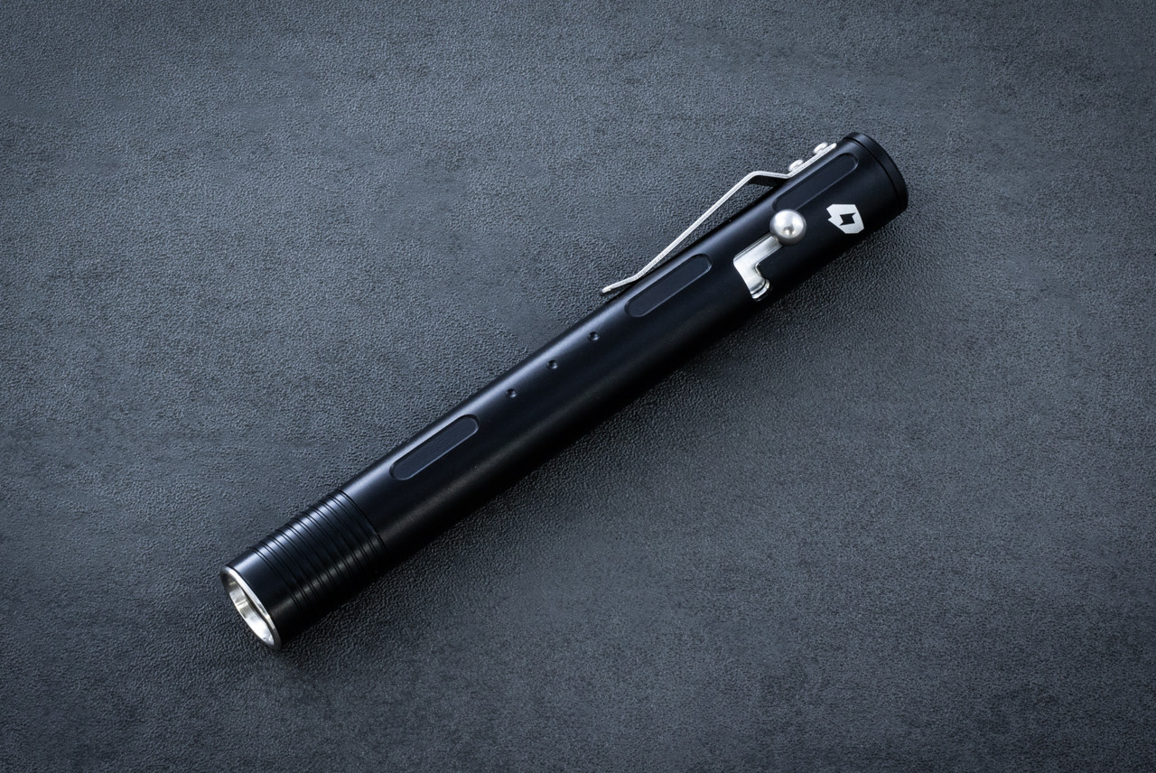 Fellhoelter Knives / Tuff-Writer / FOURSEVENS Collab Bolt-Action Black Aluminum LED Flashlight - BLR2 - FINAL RUN