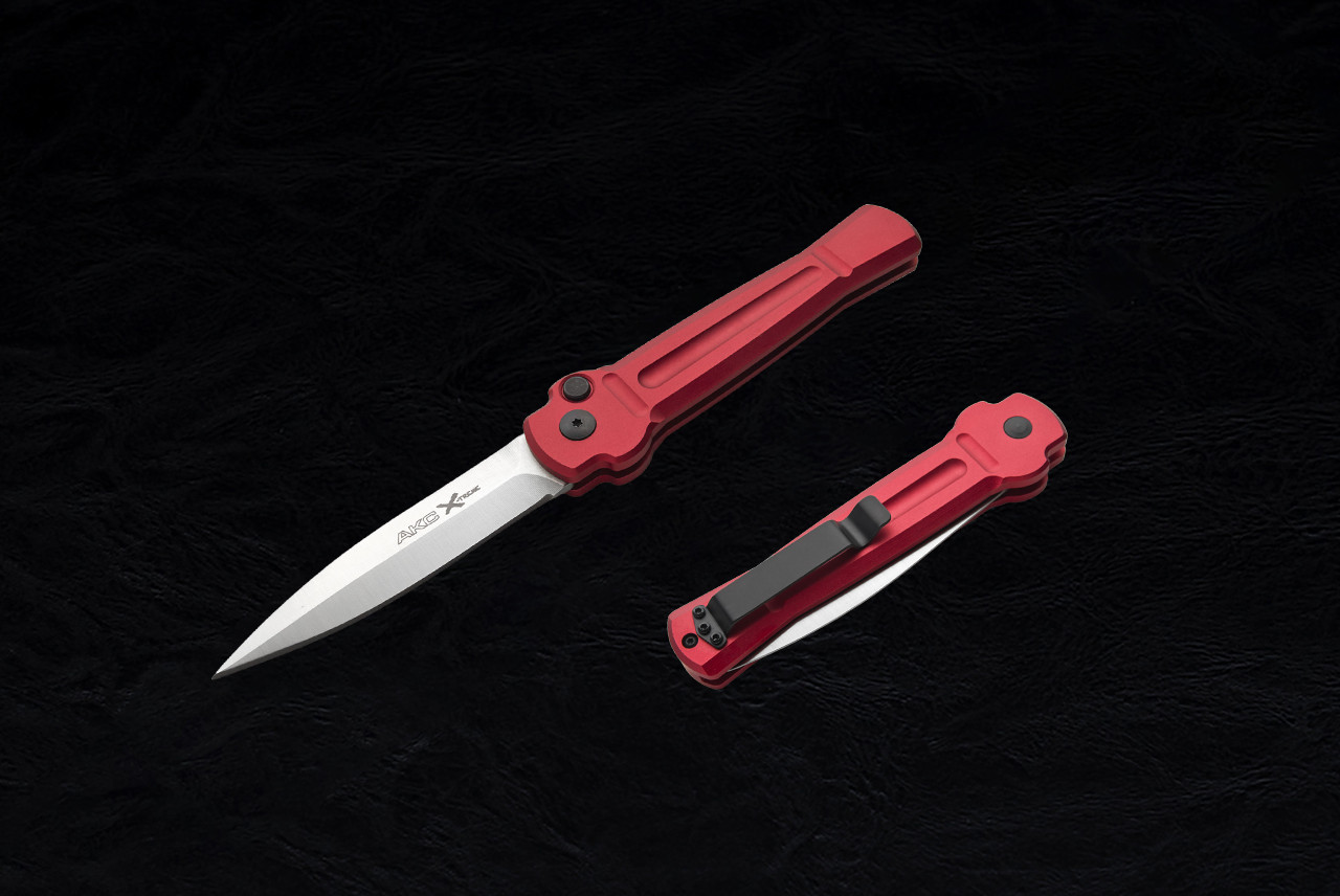 Drawn Blade Armamentsレア AKC X-treme Ace Automatic Knife Dagger Black Blade w/ Red Aluminum